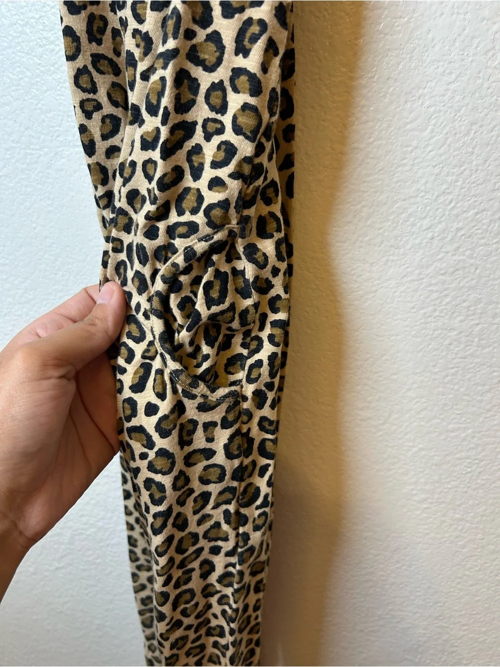 Old Navy Cheetah Print Jumpsuit Toddler Girl Size 3T  With Pockets